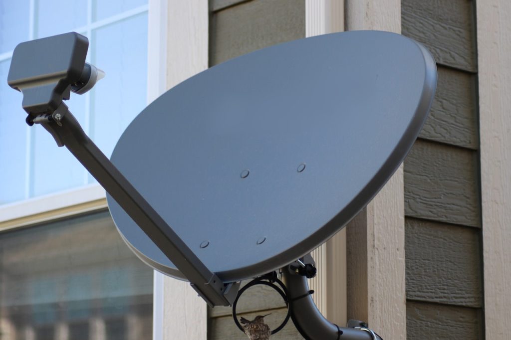 Watch The Super Bowl For Free Using a Digital Antenna