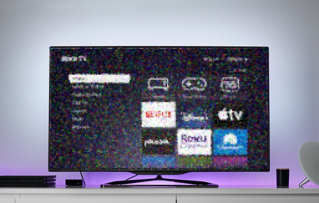 Roku TV Freezing Glitches